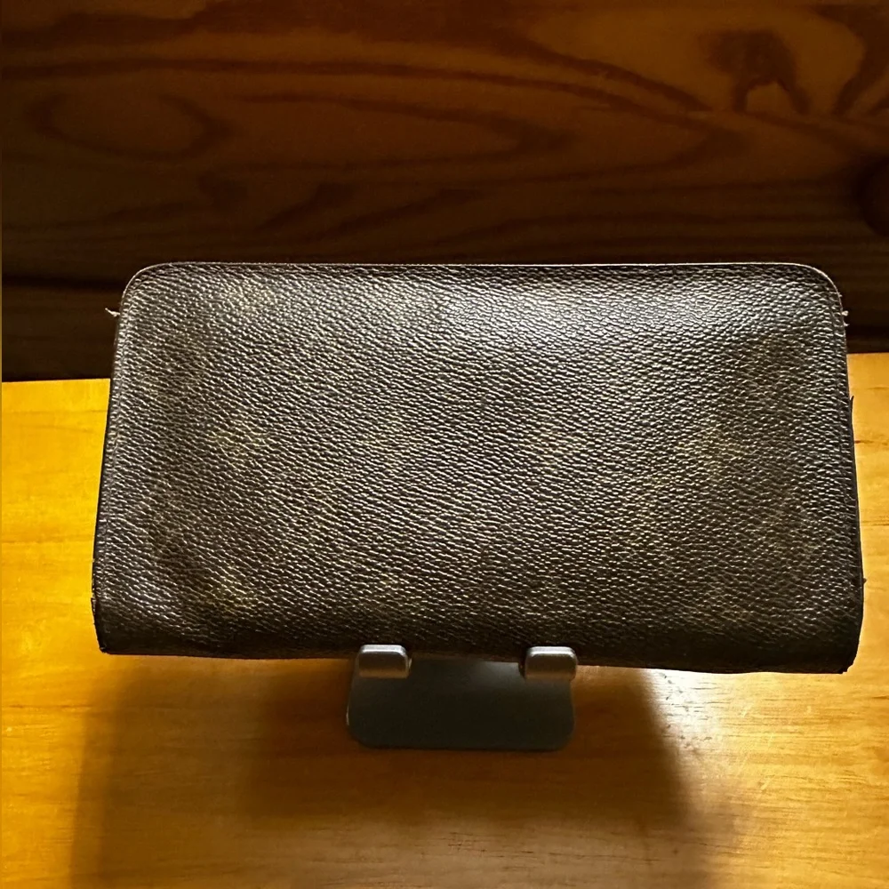 Louis Vuitton louis vuitton